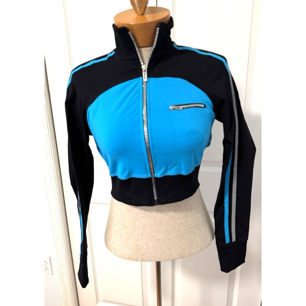 PH8 BEBE Cropped Jacket Zip Athletic Sz Medium Snug Fitted Retro Bejeweled Jog